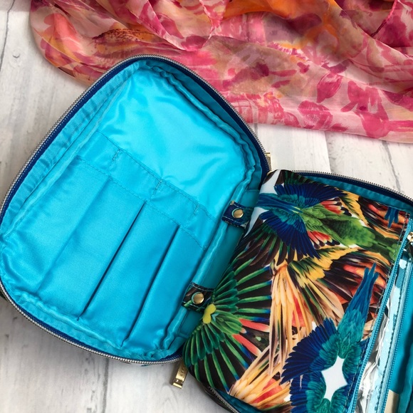 NWT Kestrel 3-piece Beauty Organizer/Travel Pouch - Picture 5 of 8